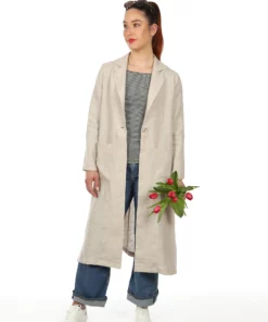 Frau Shira, Papierschnitt, Studio Schnittreif